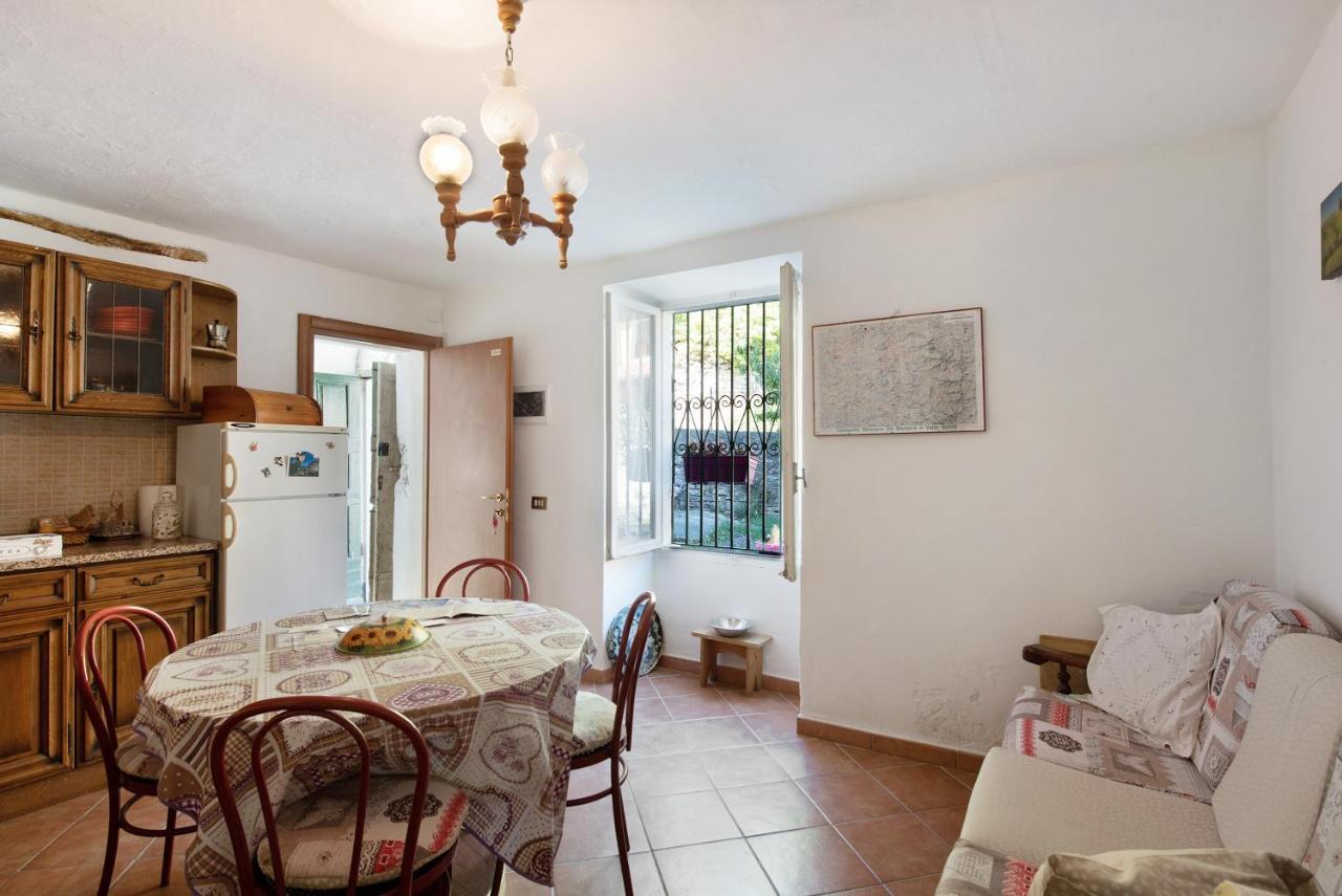 Apartmán Orizzonte Calmo Borghetto Di Borbera Exteriér fotografie